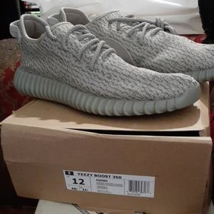 ADIDAS YEEZY BOOST  350 MENS MOONROCKS GREY